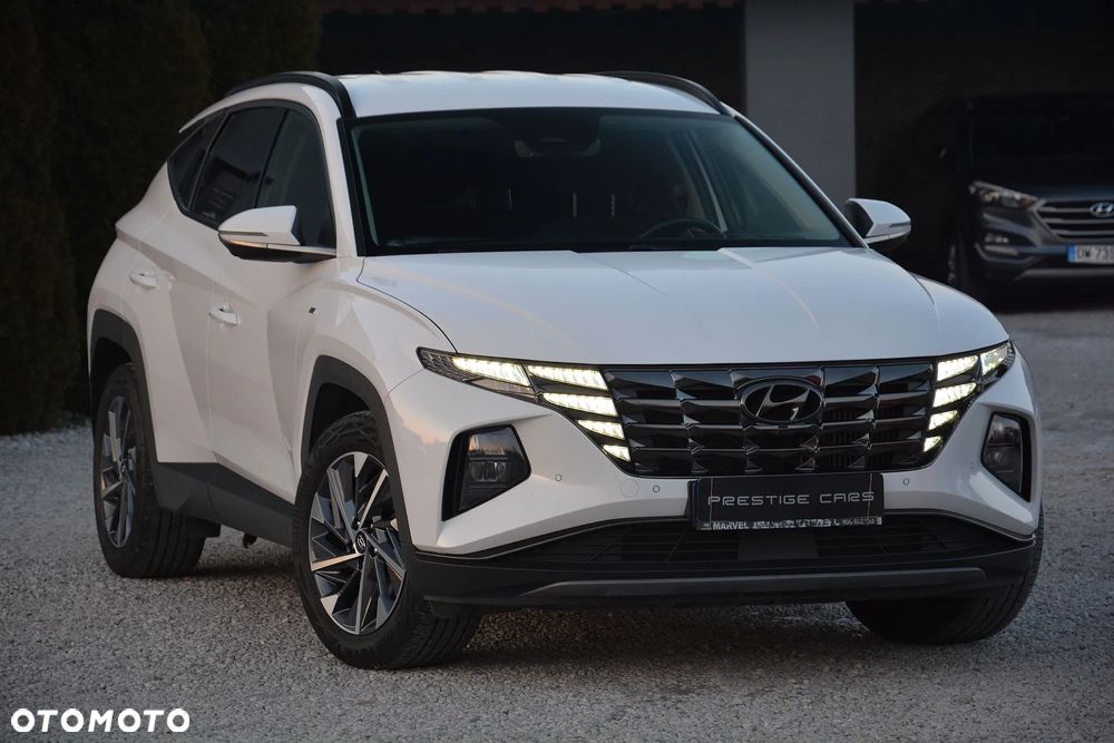 Hyundai Tucson 1.6 T-GDi Executive 4WD DCT - 1