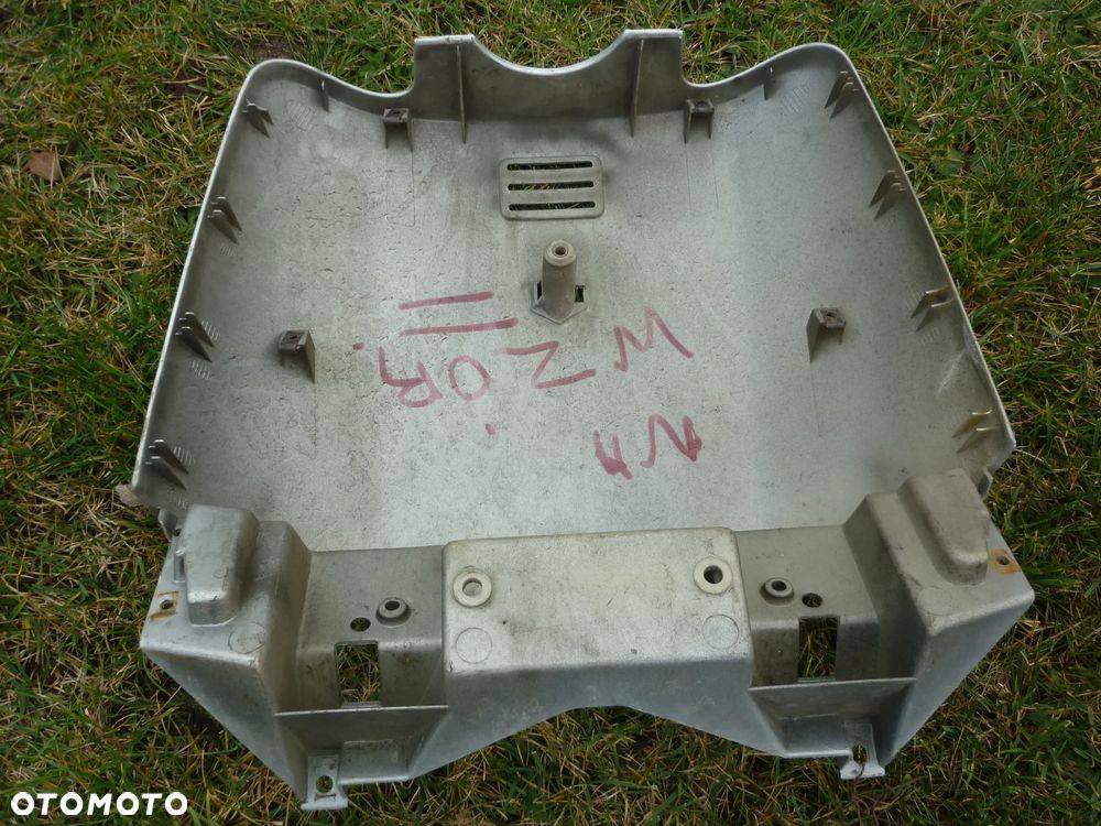 Klosz szkło lampy tył Piaggio Sfera 50 2T stary typ - 6