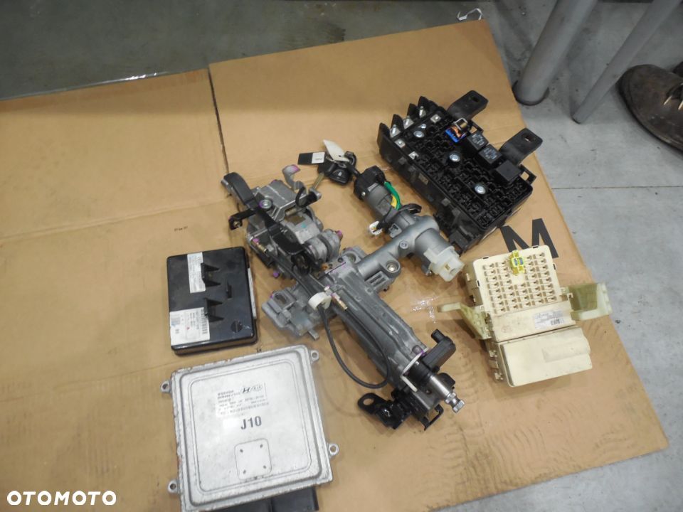 Zestaw Startowy Komputer stacyjka pętla kluczyk HYUNDAI SONATA 2.4 CRDI 39100-25100 - 2