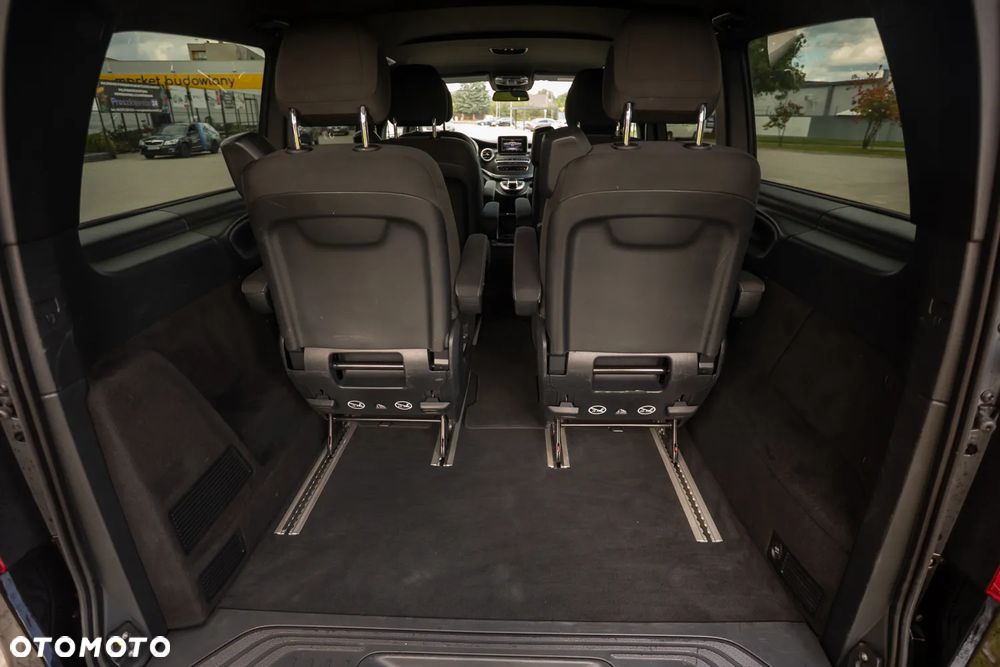 Mercedes-Benz Klasa V 250 d 4-Matic 7G-Tronic - 36