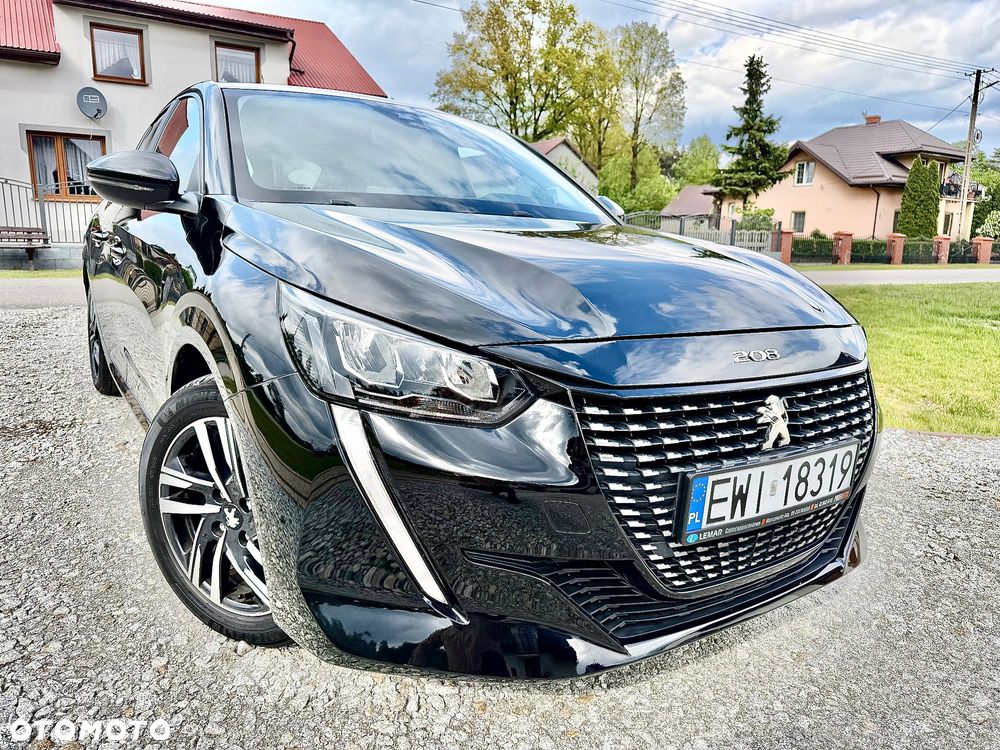 Peugeot 208 - 40
