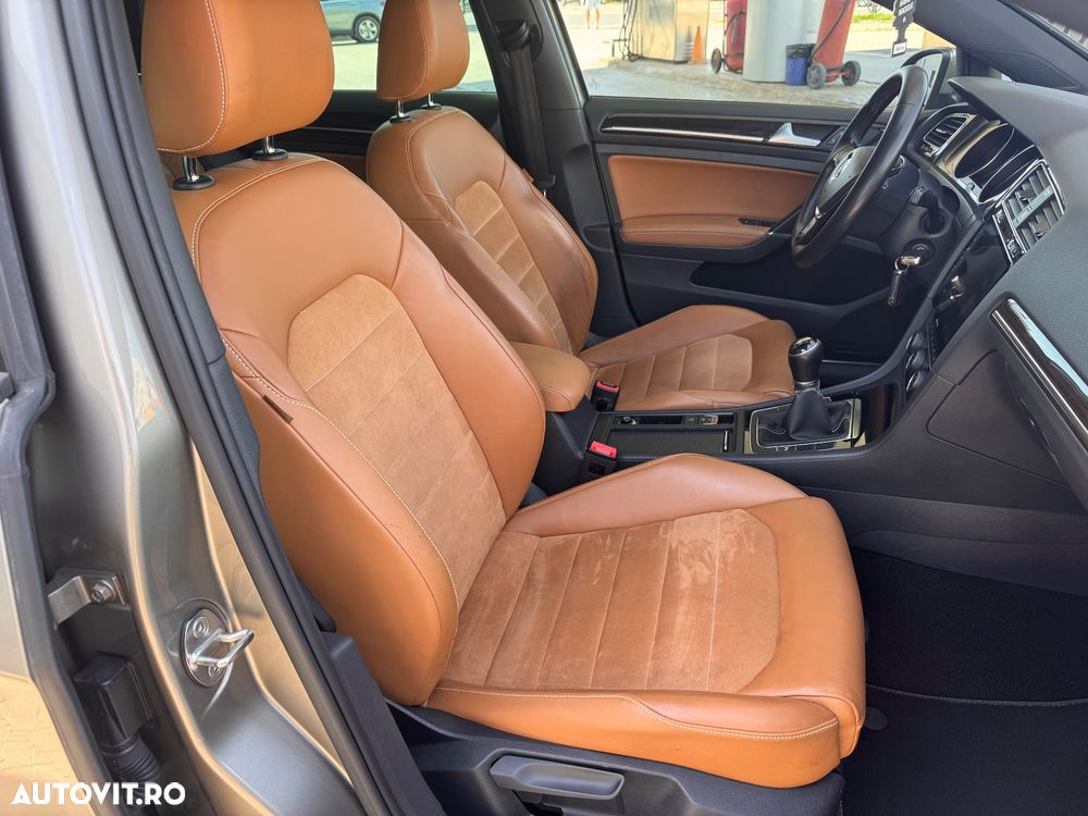 Volkswagen Golf 1.4 TSI BlueMotion Technology Cup - 16