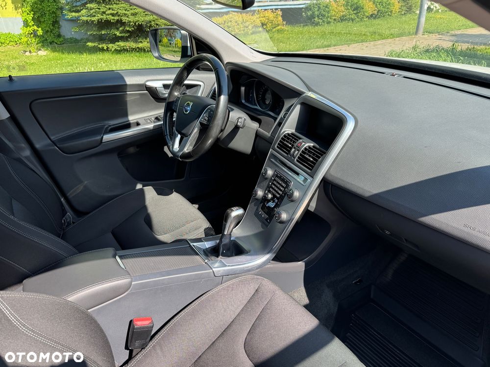 Volvo XC 60 D3 Linje Inscription - 9
