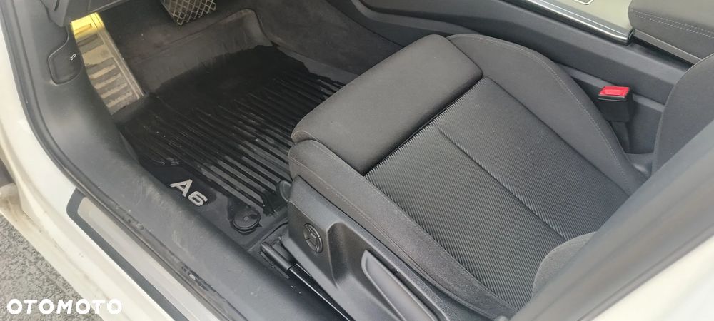 Audi A6 Avant - 19