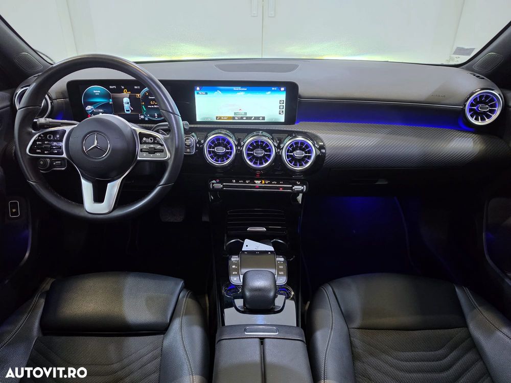 Mercedes-Benz A 180 d 8G-DCT - 6