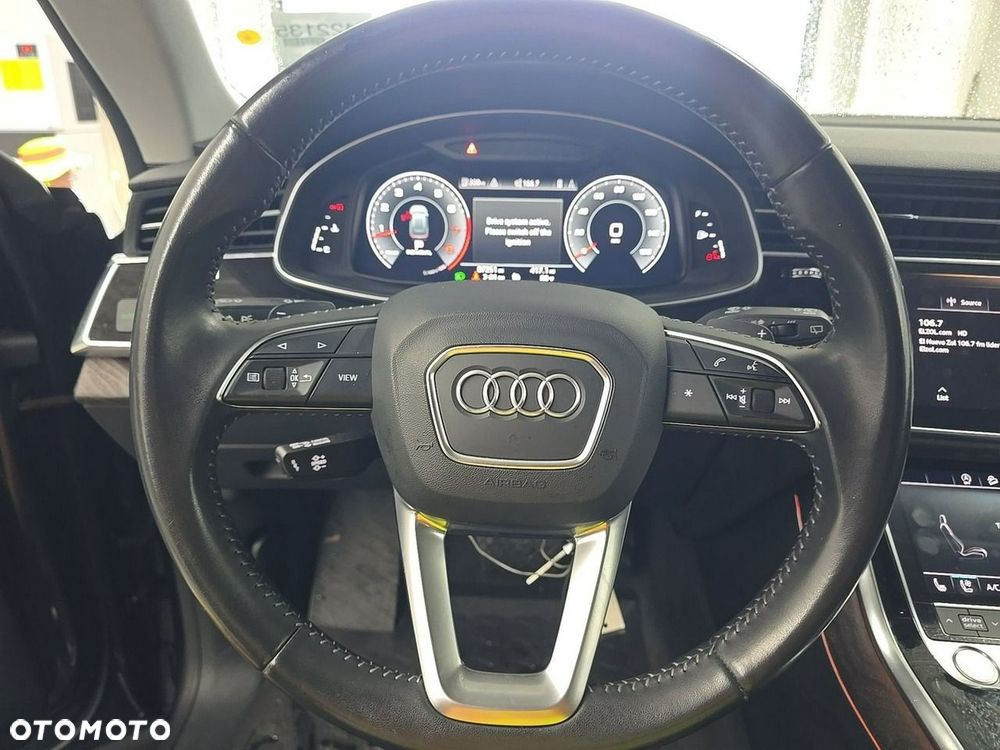 Audi Q8 - 5