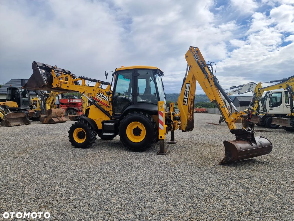 JCB 3CX - 5