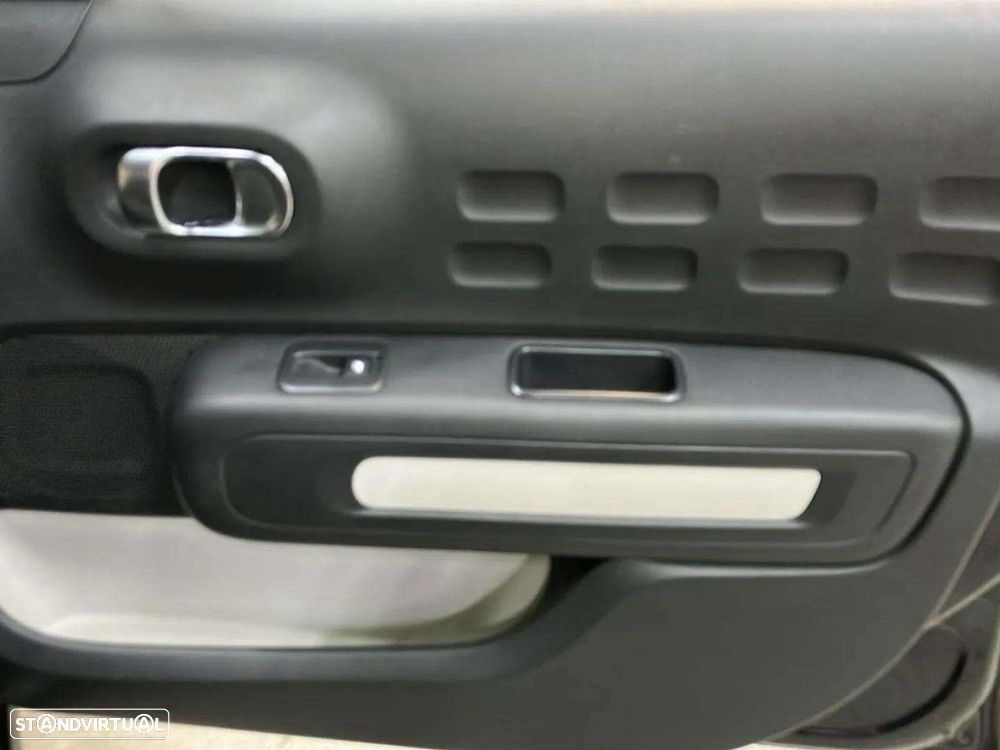 Citroën C3 1.2 PureTech Plus - 19