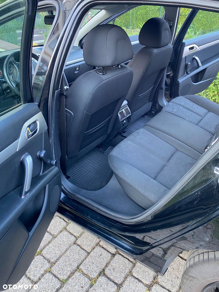 Peugeot 407 - 9