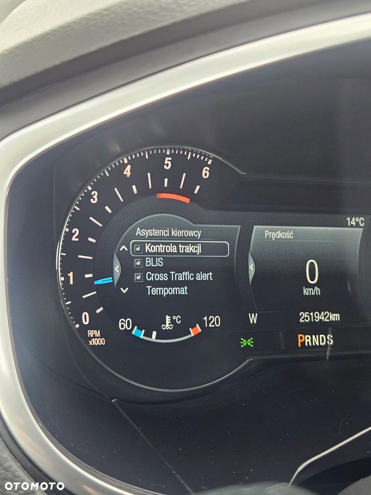 Ford S-Max 2.0 TDCi Titanium PowerShift - 37