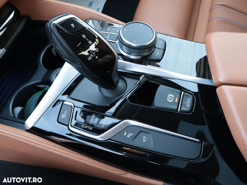 BMW Seria 5 530d xDrive Aut. Luxury Line - 28