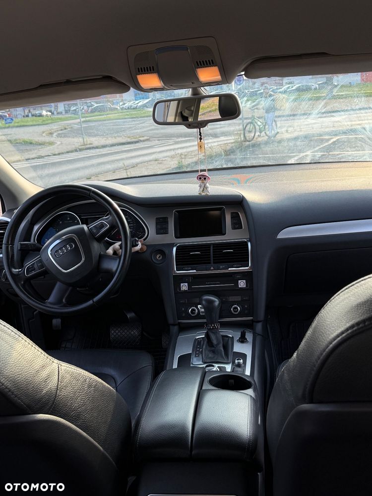 Audi Q7 3.0 TDI Quattro Tiptronic - 13