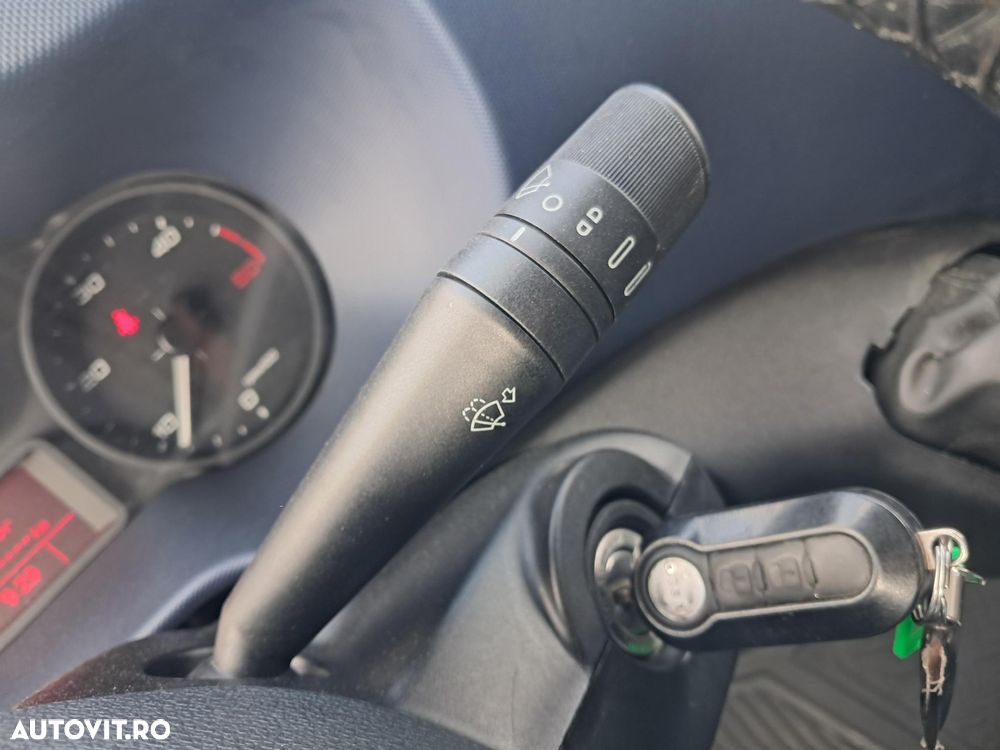 Iveco DAILY 35C18 3.0D 180CP TRANSPORT AUTO CABINA DE DORMIT - 16