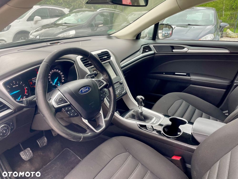 Ford Mondeo 2.0 TDCi STart-Stopp Titanium - 3