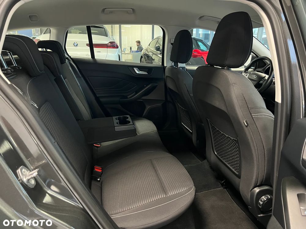 Ford Focus 1.0 EcoBoost Titanium Business - 37