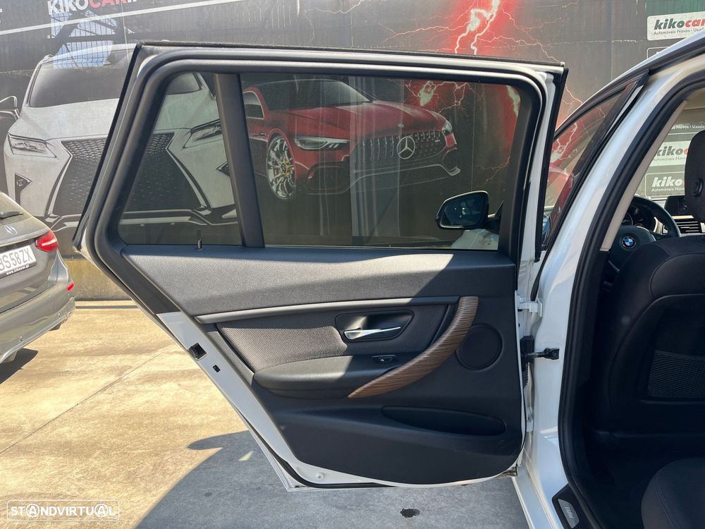 BMW 320 d Efficient Dynamics Edition Modern Line - 41