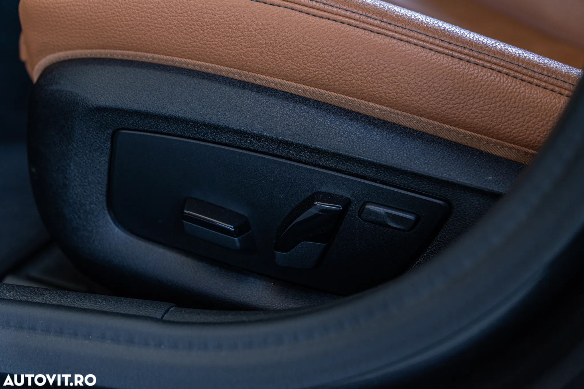 BMW Seria 5 520d AT - 17