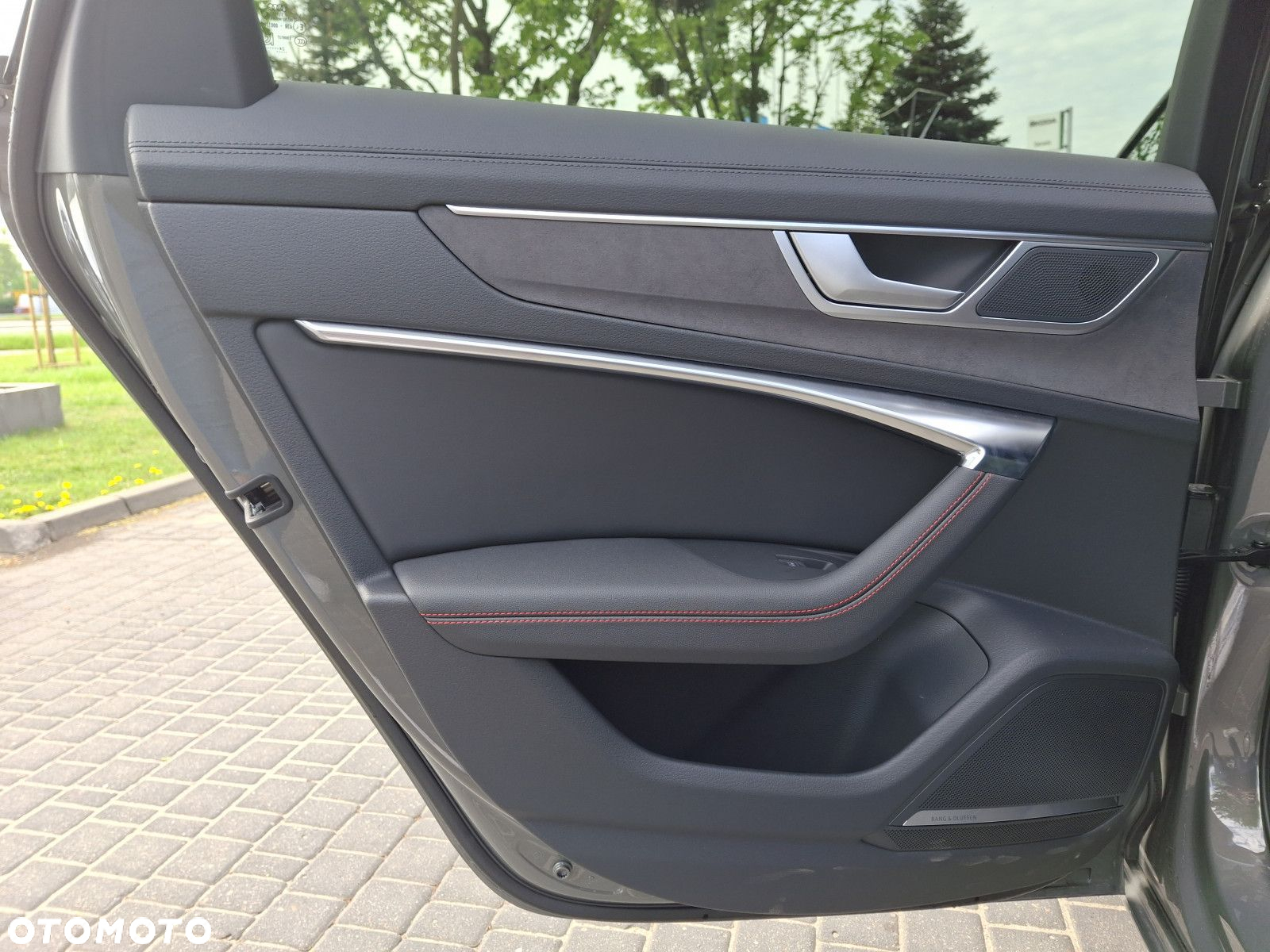 Audi A6 - 12