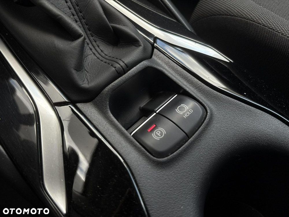 Toyota Corolla 1.8 Hybrid Comfort - 22