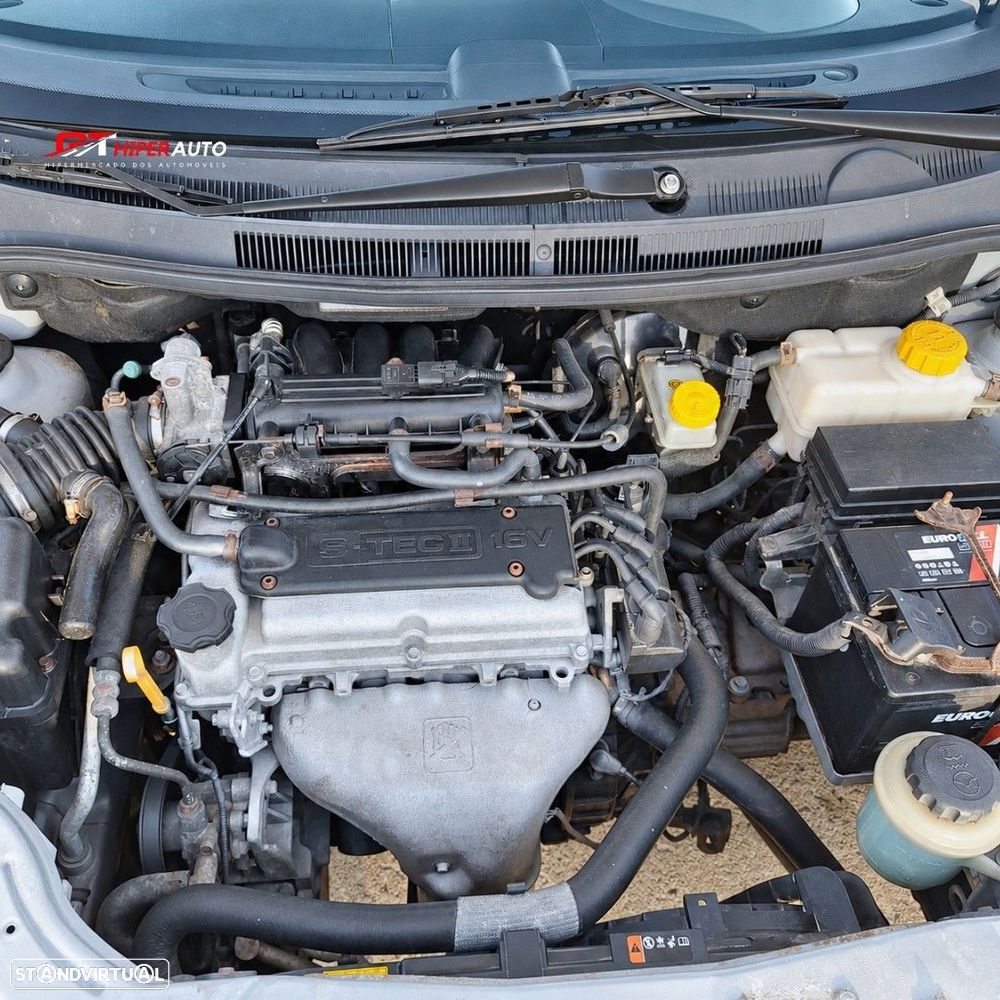 Chevrolet Aveo 1.2 LS - 13