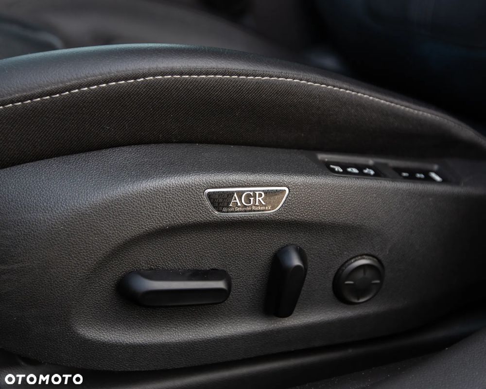 Opel Insignia 2.0 CDTI Business Elegance S&S - 18