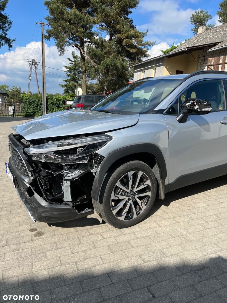 Toyota Corolla Cross 2.0 Hybrid Style AWD - 11