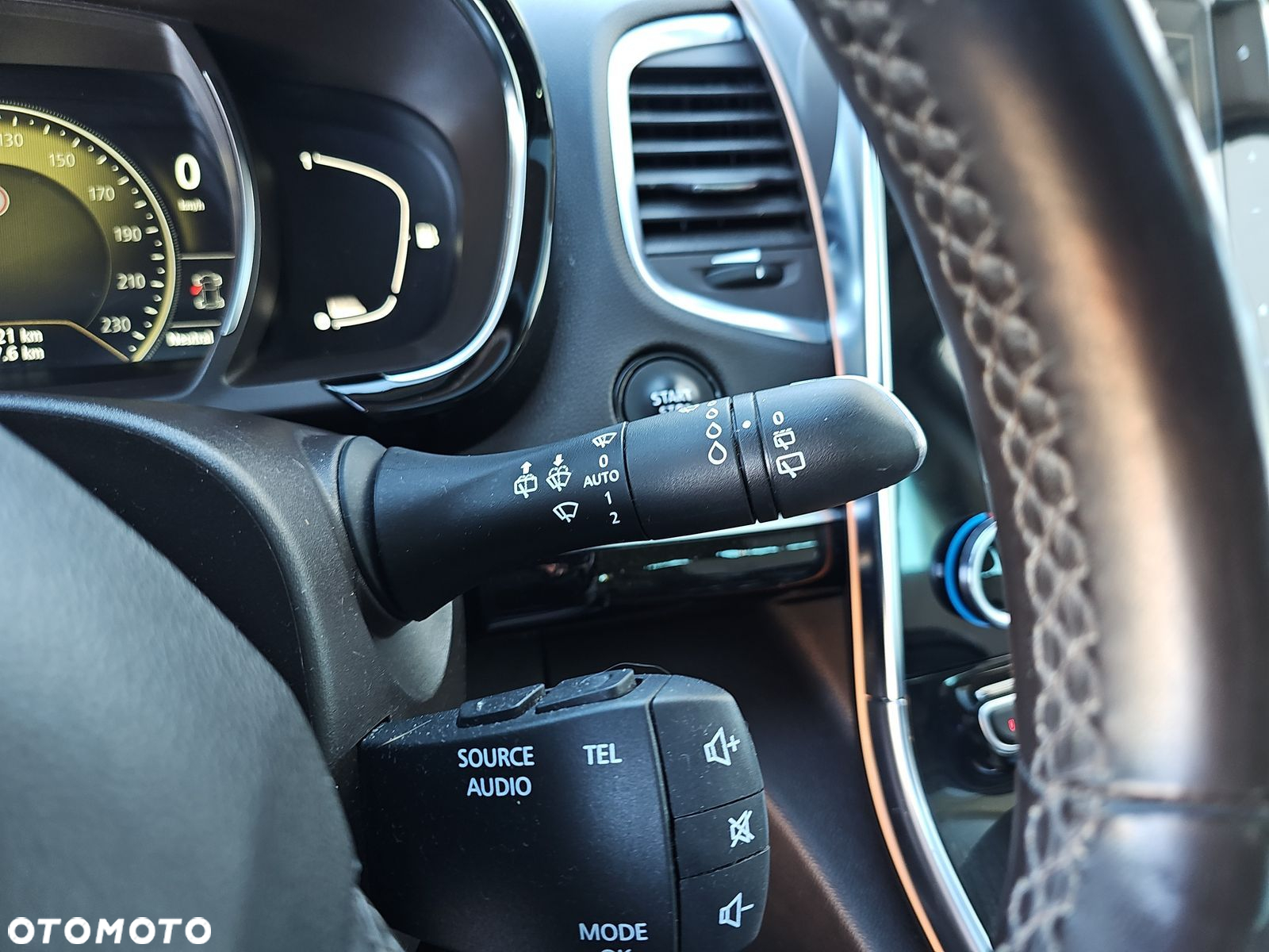 Renault Espace 1.8 TCe Energy Magnetic EDC - 26