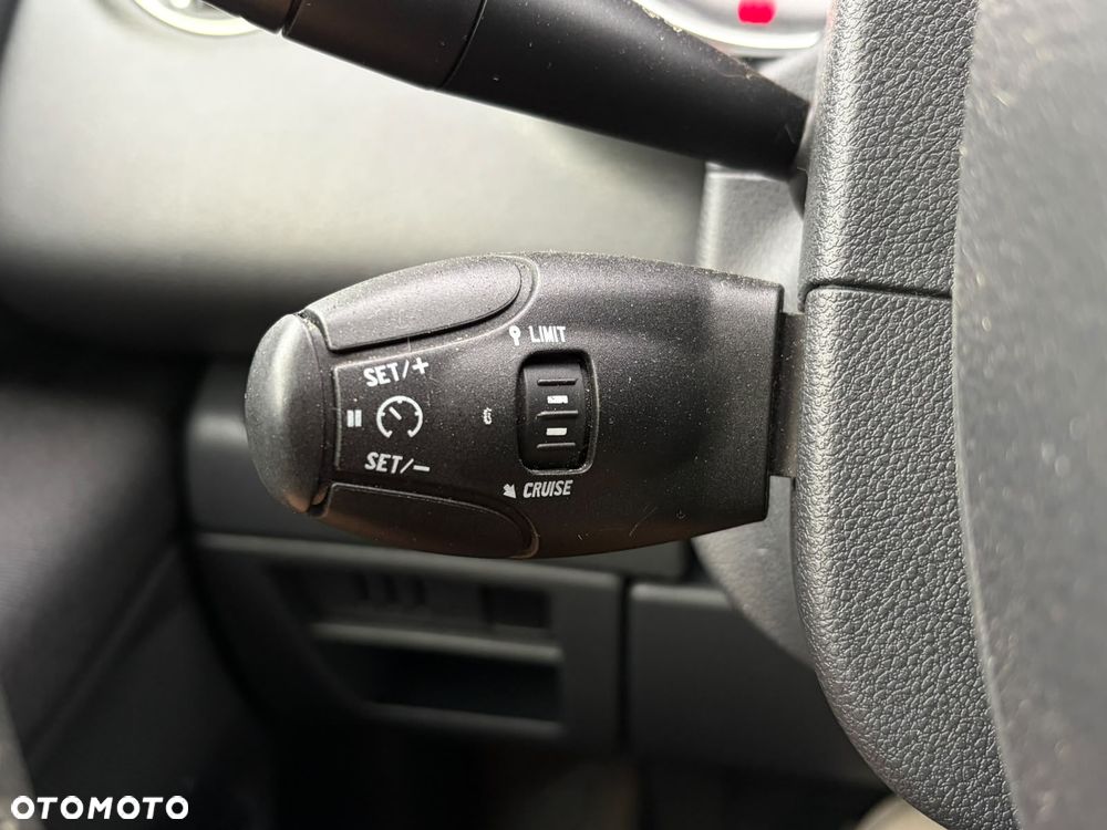Peugeot 5008 2.0 HDi Family 7os - 12