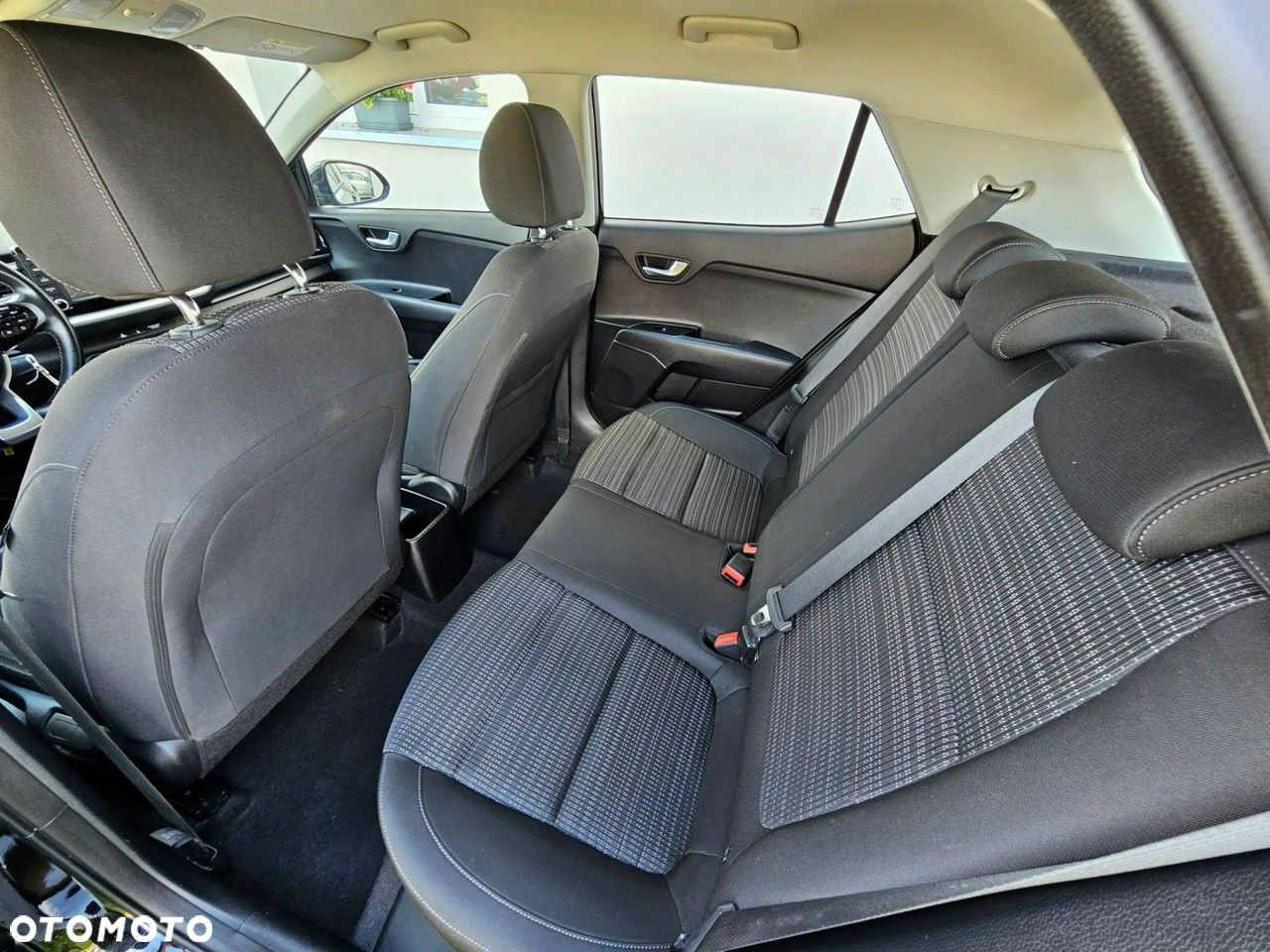 Kia Stonic 1.6 CRDi SCR XL - 7