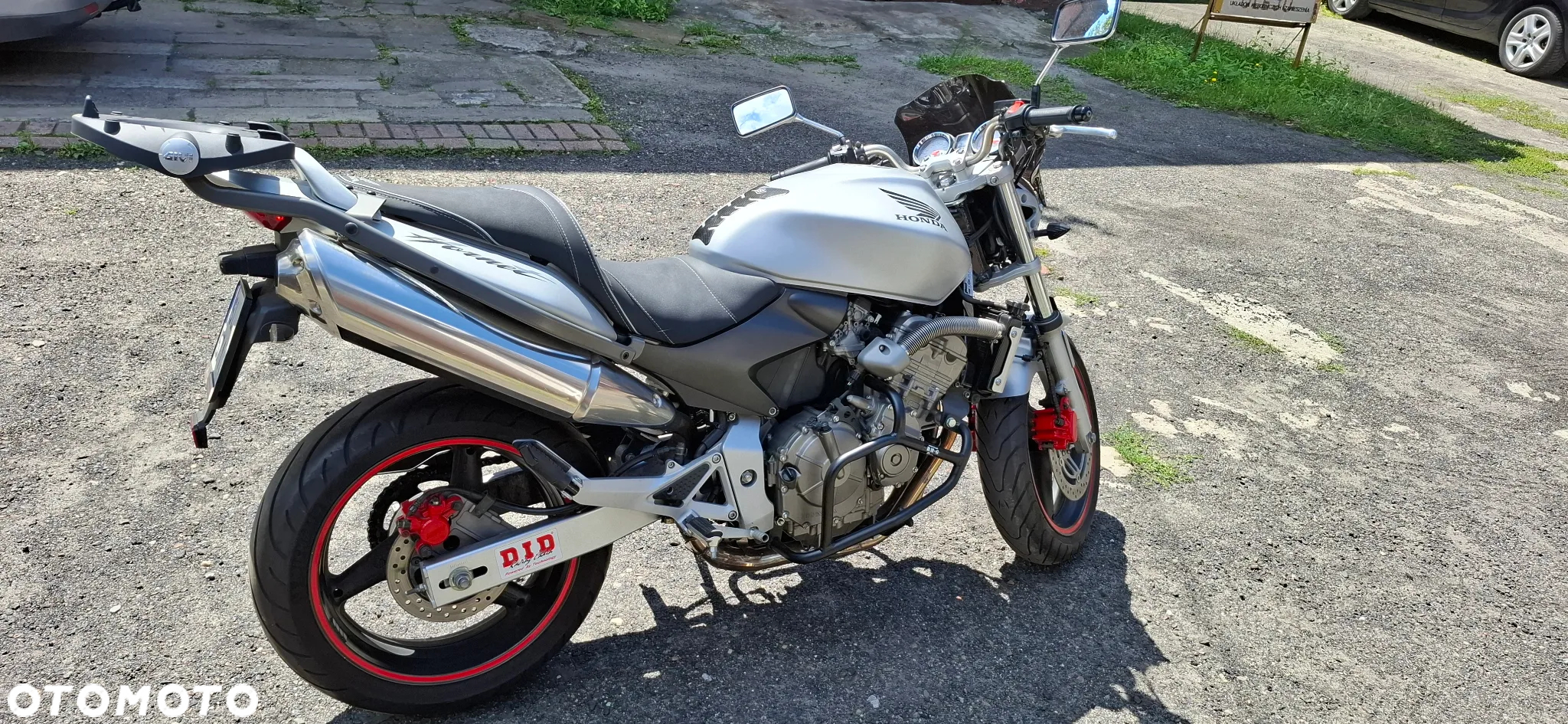 Honda Hornet - 2
