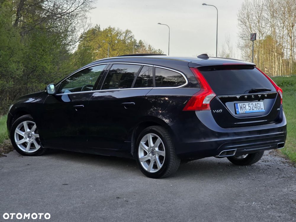 Volvo V60 D4 AWD Geartronic Ocean Race - 16