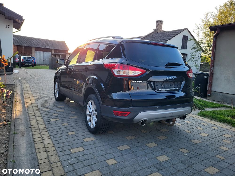 Ford Kuga 2.0 TDCi FWD Titanium - 15