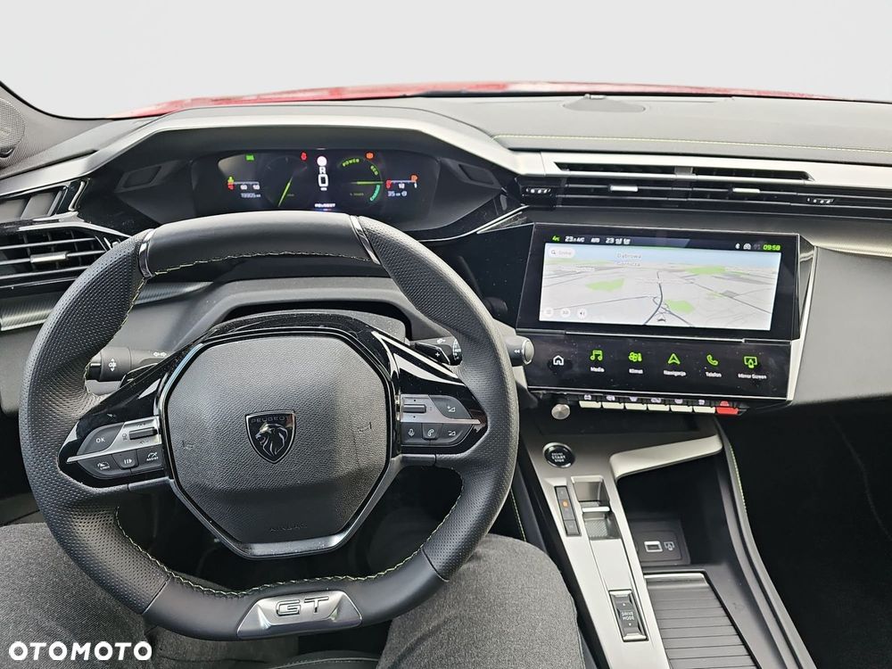 Peugeot 408 - 14