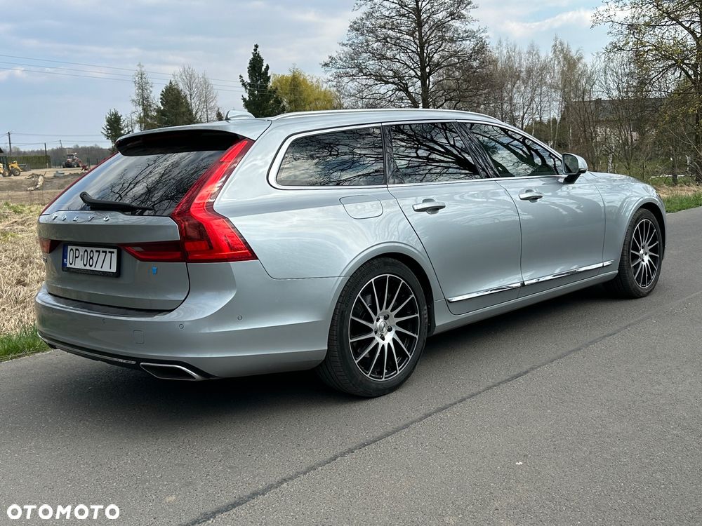 Volvo V90 D5 SCR AWD Inscription - 3