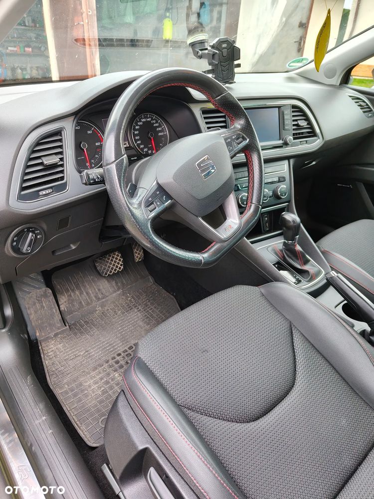 Seat Leon 2.0 TDI DPF Start&Stop DSG FR - 9