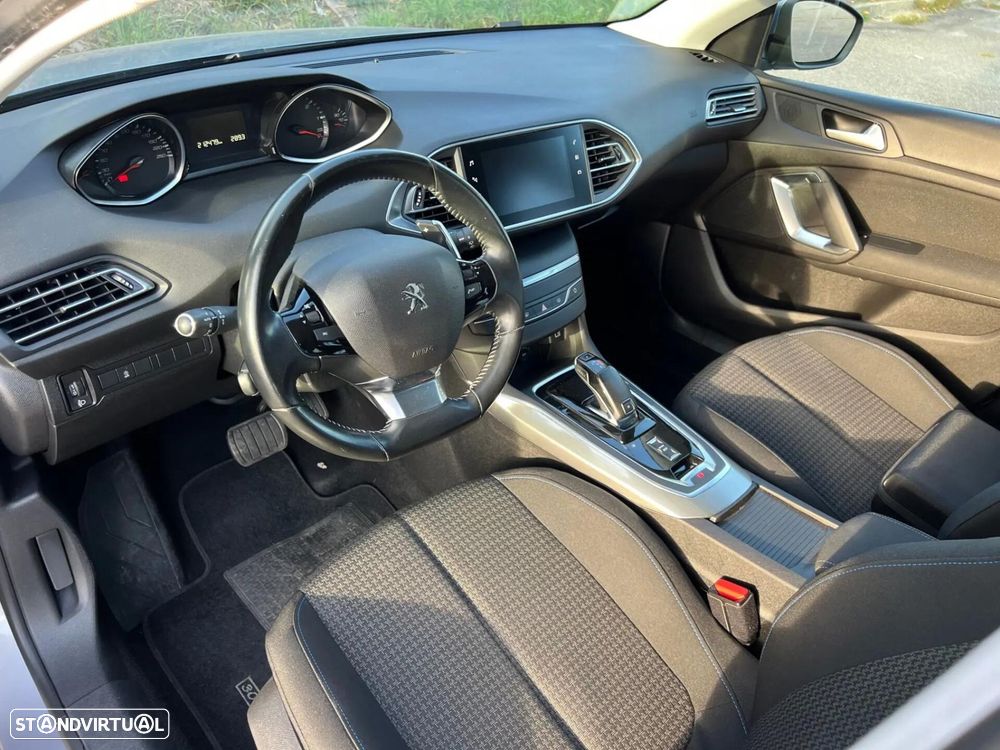 Peugeot 308 SW - 25