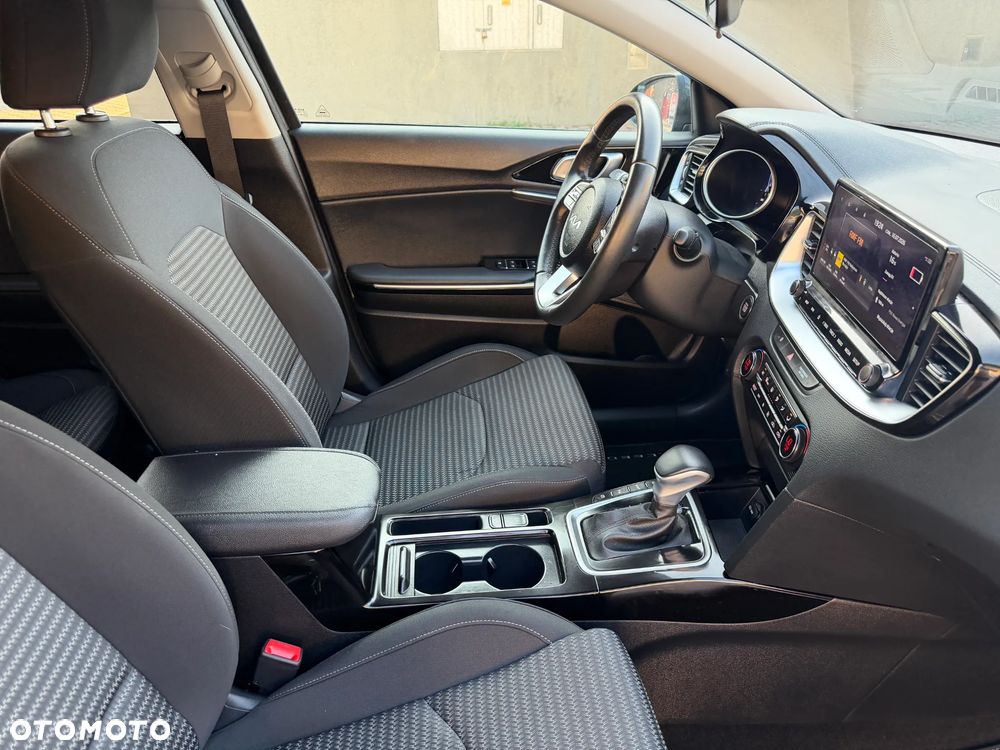Kia XCeed 1.6 GDI PHEV L DCT - 10