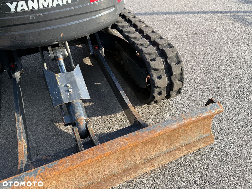 Yanmar Minikoparka ViO27 - 25