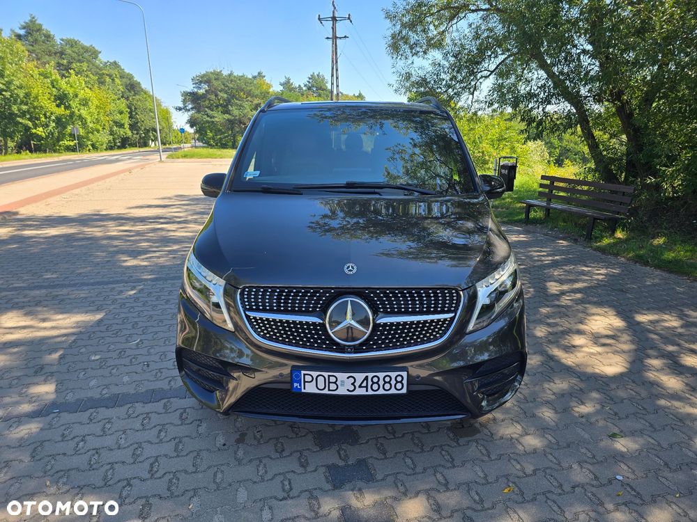 Mercedes-Benz Klasa V 300 d 4-Matic Avantgarde 9G-Tronic (długi) - 3