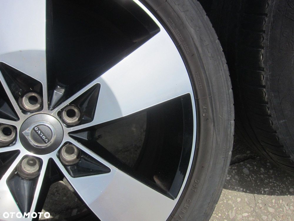 VOLVO XC40 XC 40 KOŁA FELGI 19'' 7.5J ALUMINIOWE ET 50.5 KOMPLET 31471554 - 6