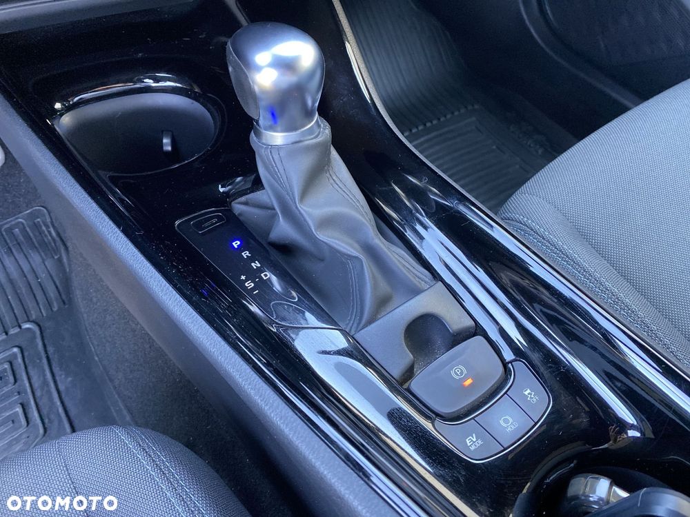 Toyota C-HR 2.0 Hybrid Style - 24