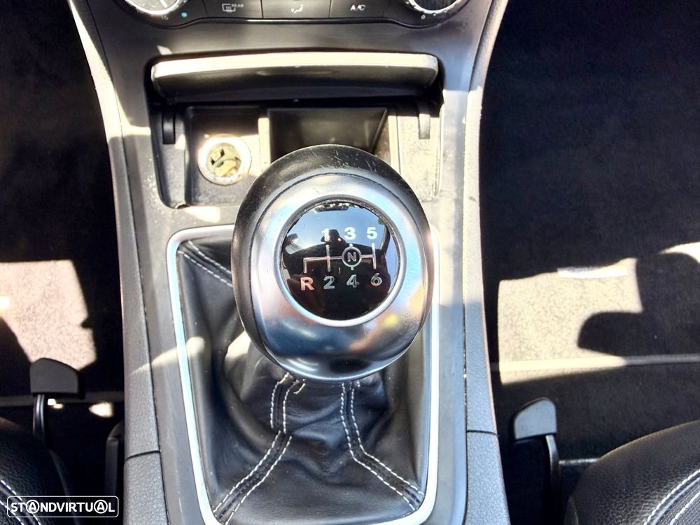 Mercedes-Benz B 180 CDI BlueEFFICIENCY - 21