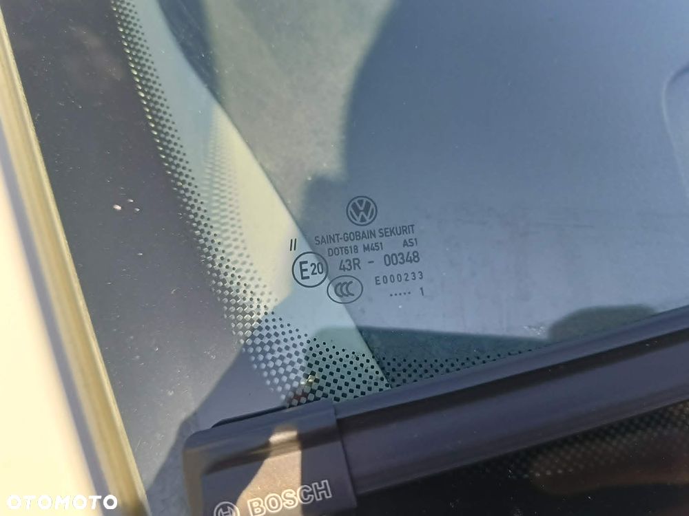 Volkswagen Transporter - 28