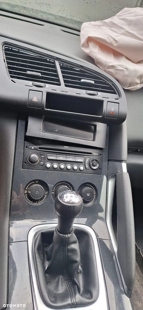 PEUGEOT 3008 1,6 VTI 120KM silnik - 8