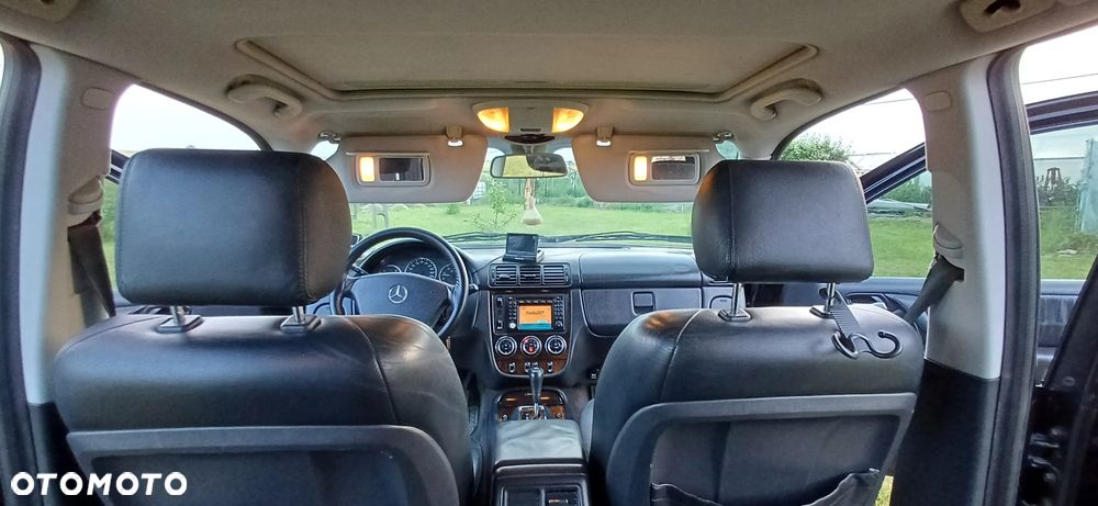 Mercedes-Benz ML - 13
