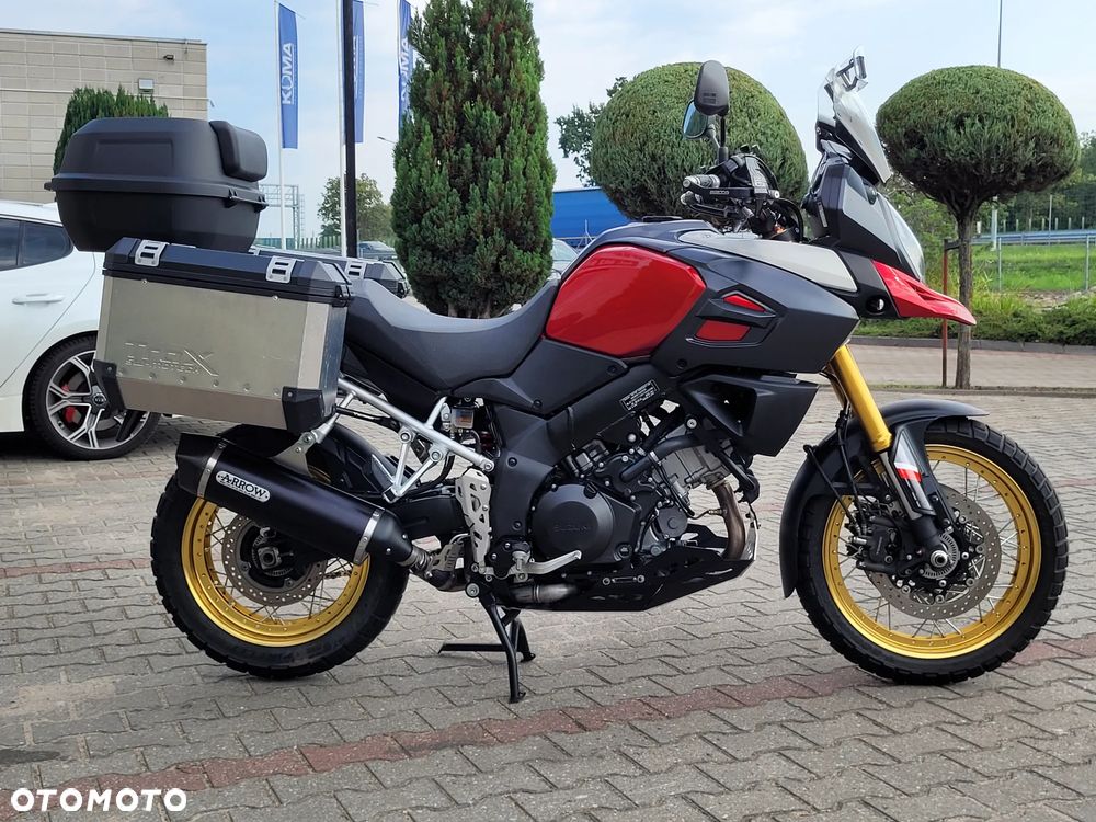 Suzuki V-STROM - 20