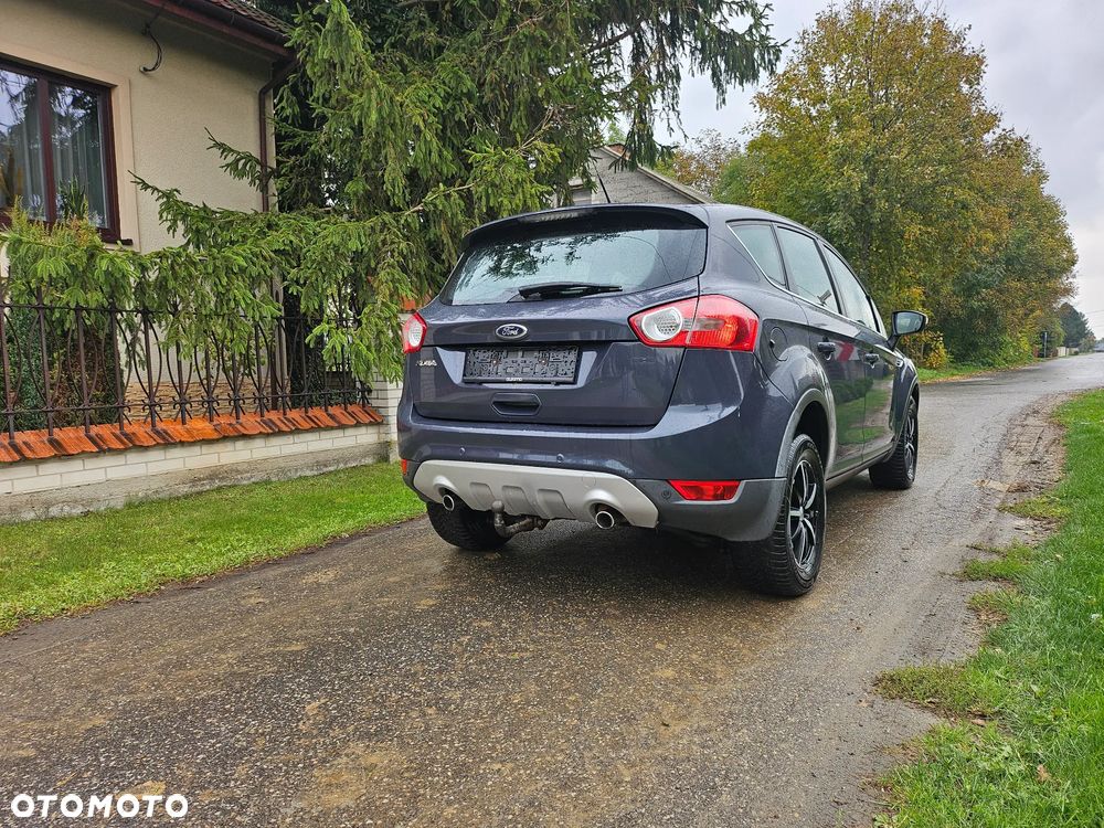 Ford Kuga 2.0 TDCi 4x4 Titanium - 6