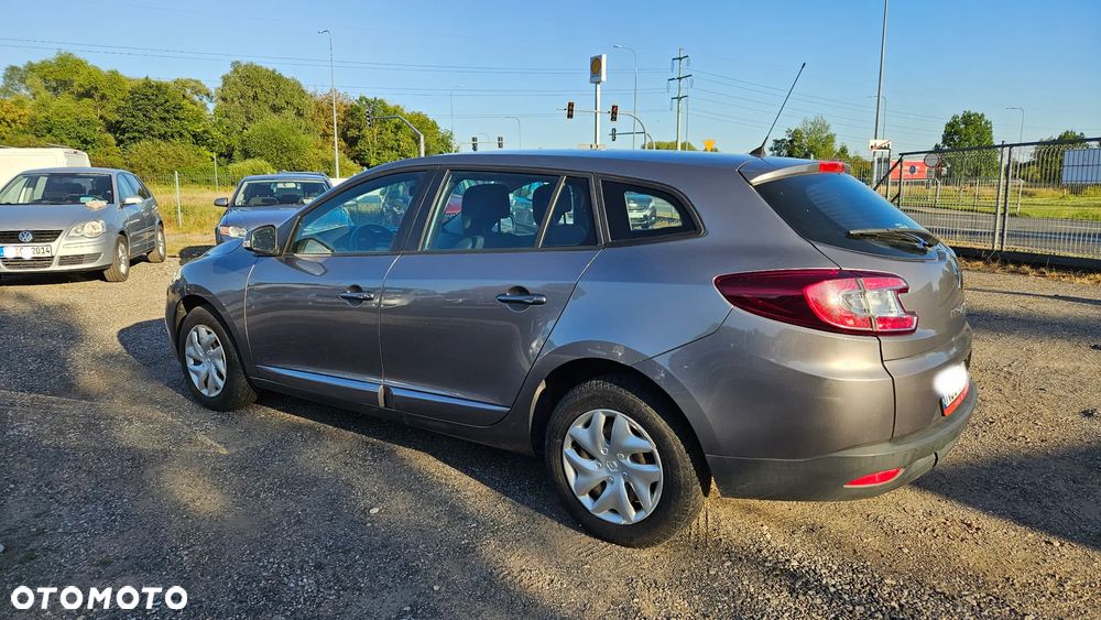 Renault Megane 1.6 16V Authentique Euro5 - 4