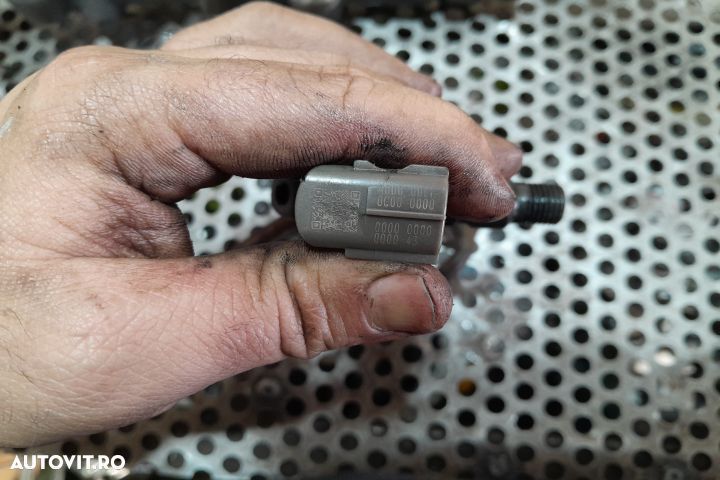 Kit injectie (pompa, rampa, injectoare) 2.0 D 2006 RF7J13800A Mazda 6 - 3