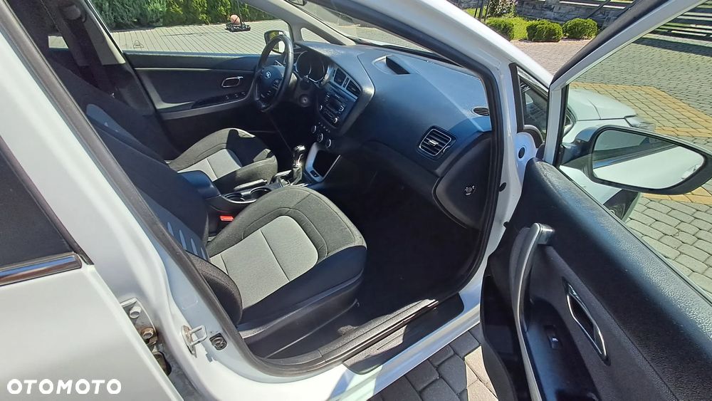 Kia Ceed - 7
